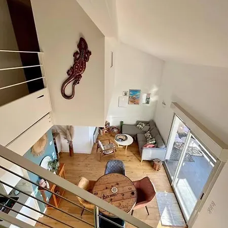 : Superbe Duplex Terrasse, A Pied *