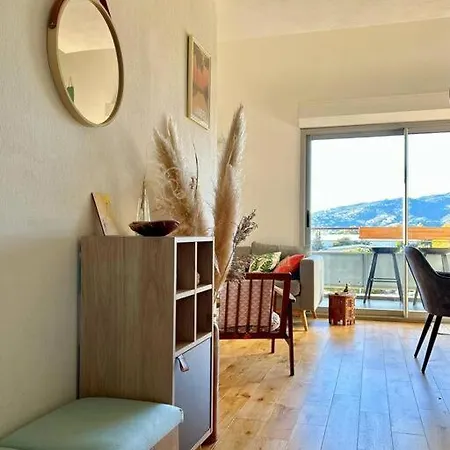: Superbe Duplex Terrasse, A Pied Cannes